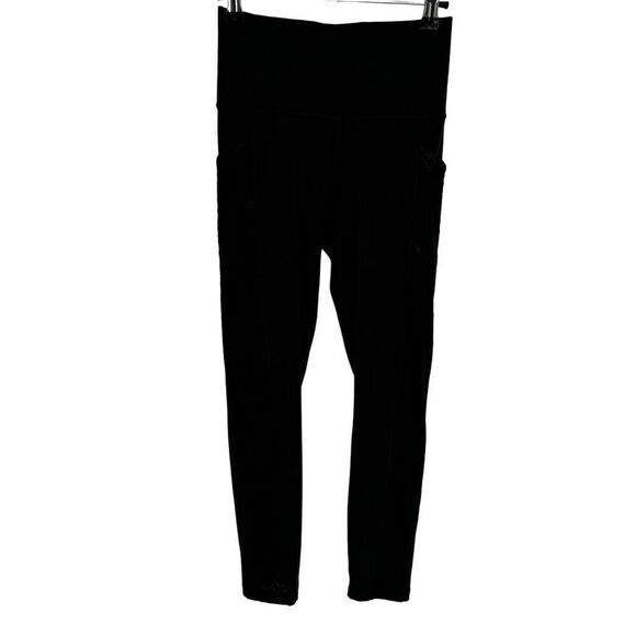 Athleta Salutation Stash II Lace 7/8 Tight Leggings Black XS - Picture 1 of 11